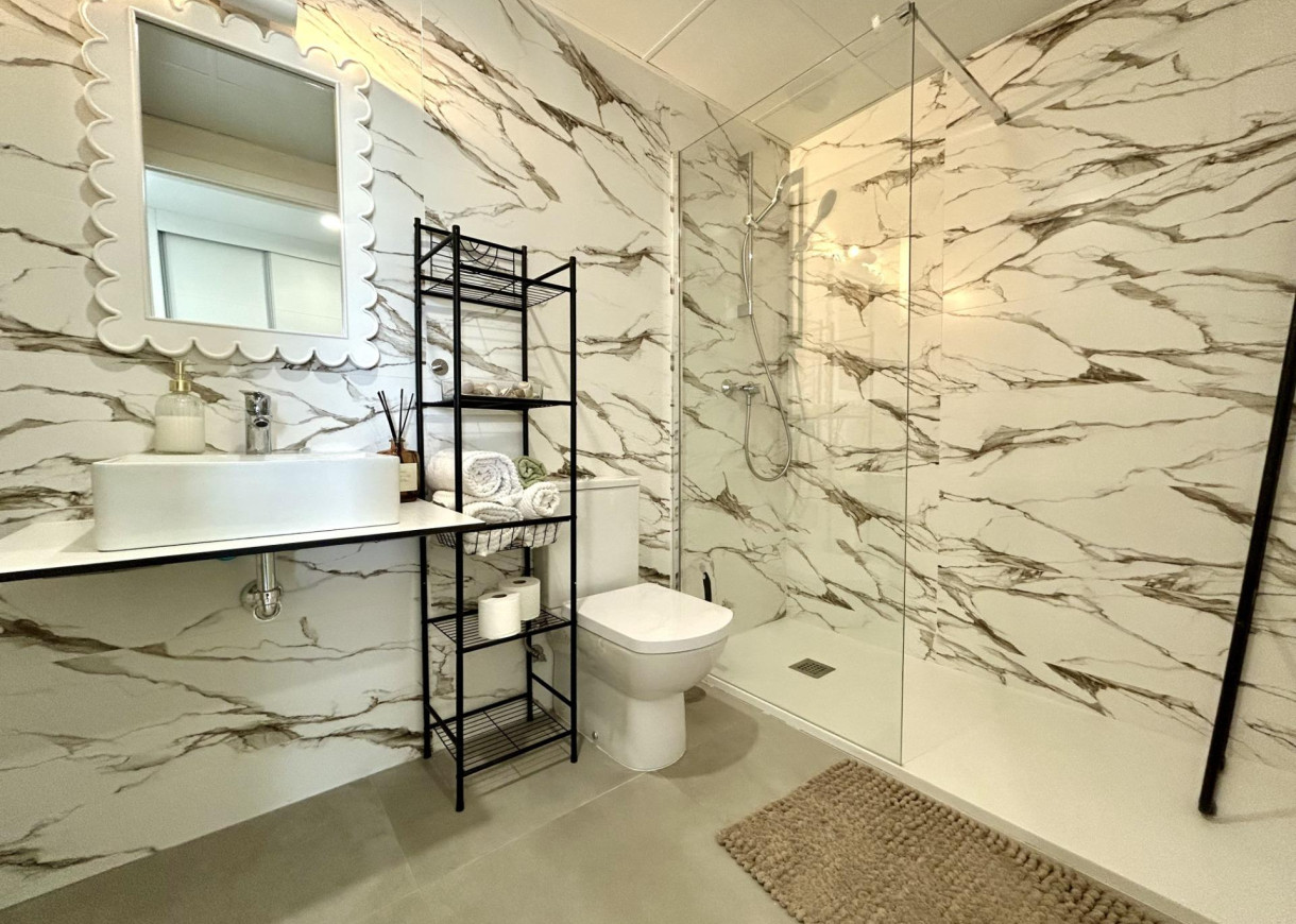 Resale - Apartment - Dehesa de campoamor - Campoamor