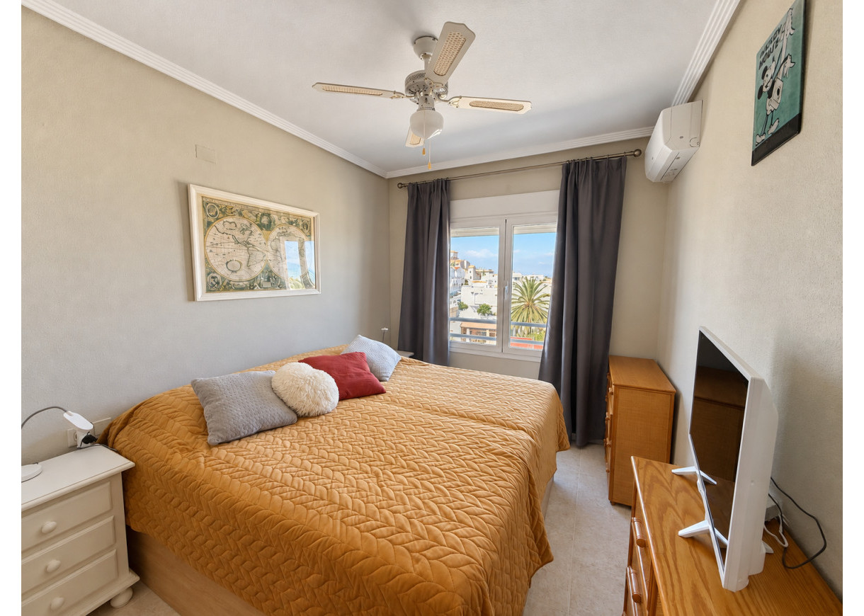 Resale - Apartment - Torrevieja - Torreblanca