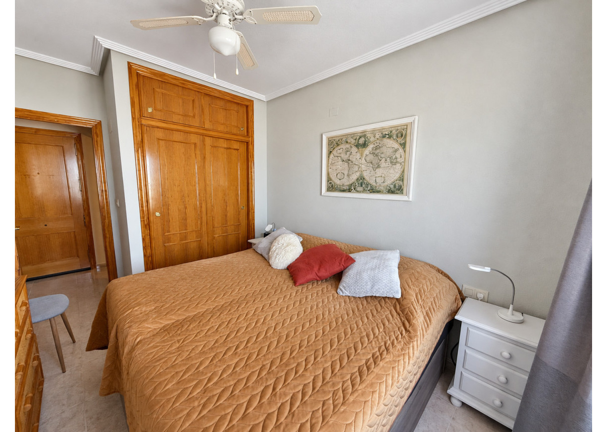 Resale - Apartment - Torrevieja - Torreblanca