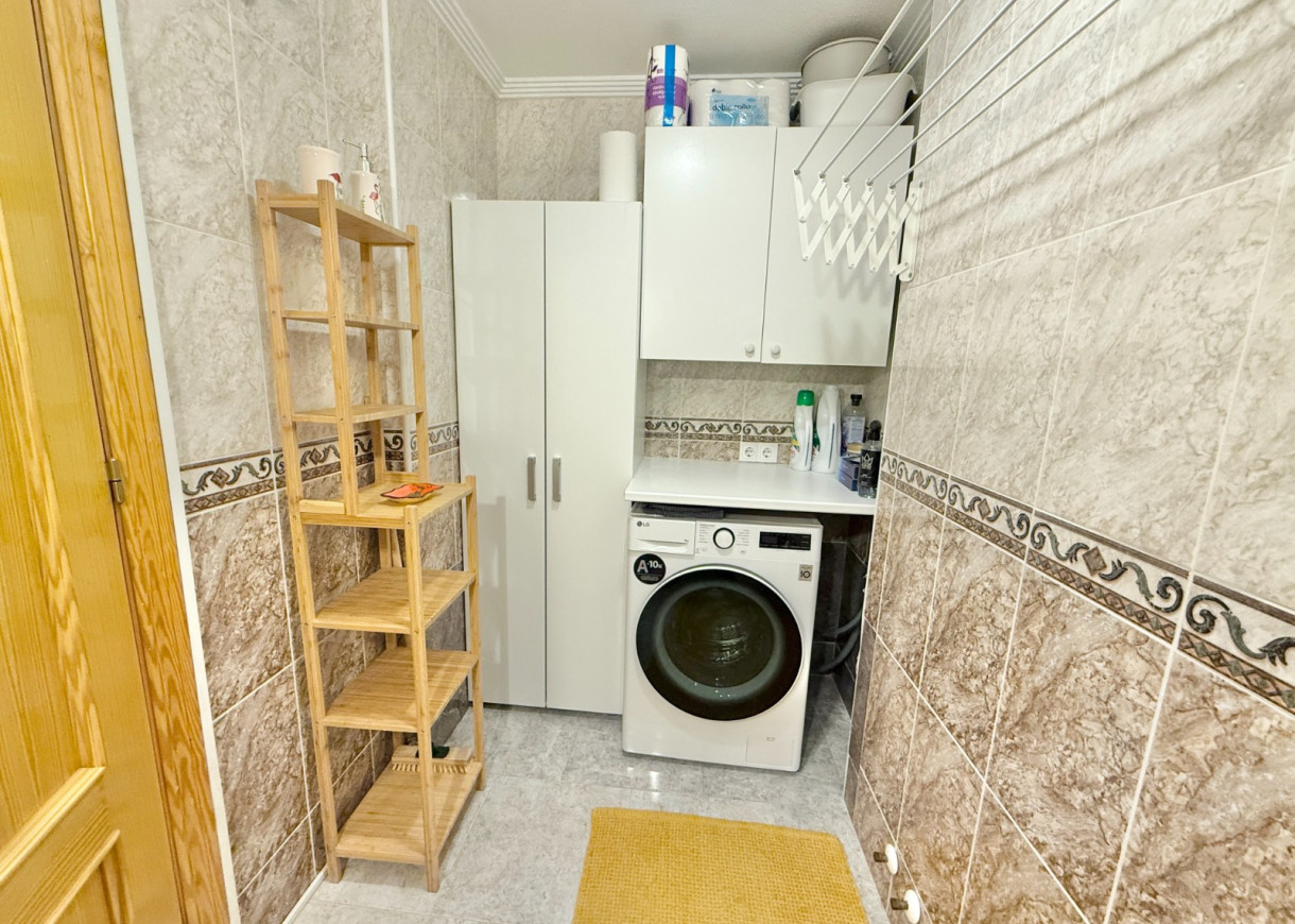 Resale - Apartment - Torrevieja - Torreblanca