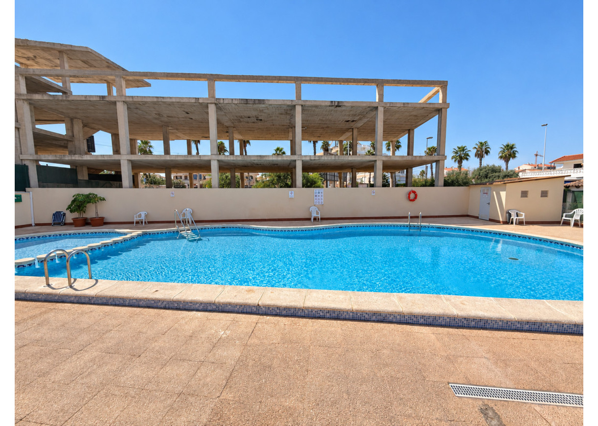 Resale - Apartment - Torrevieja - Torreblanca
