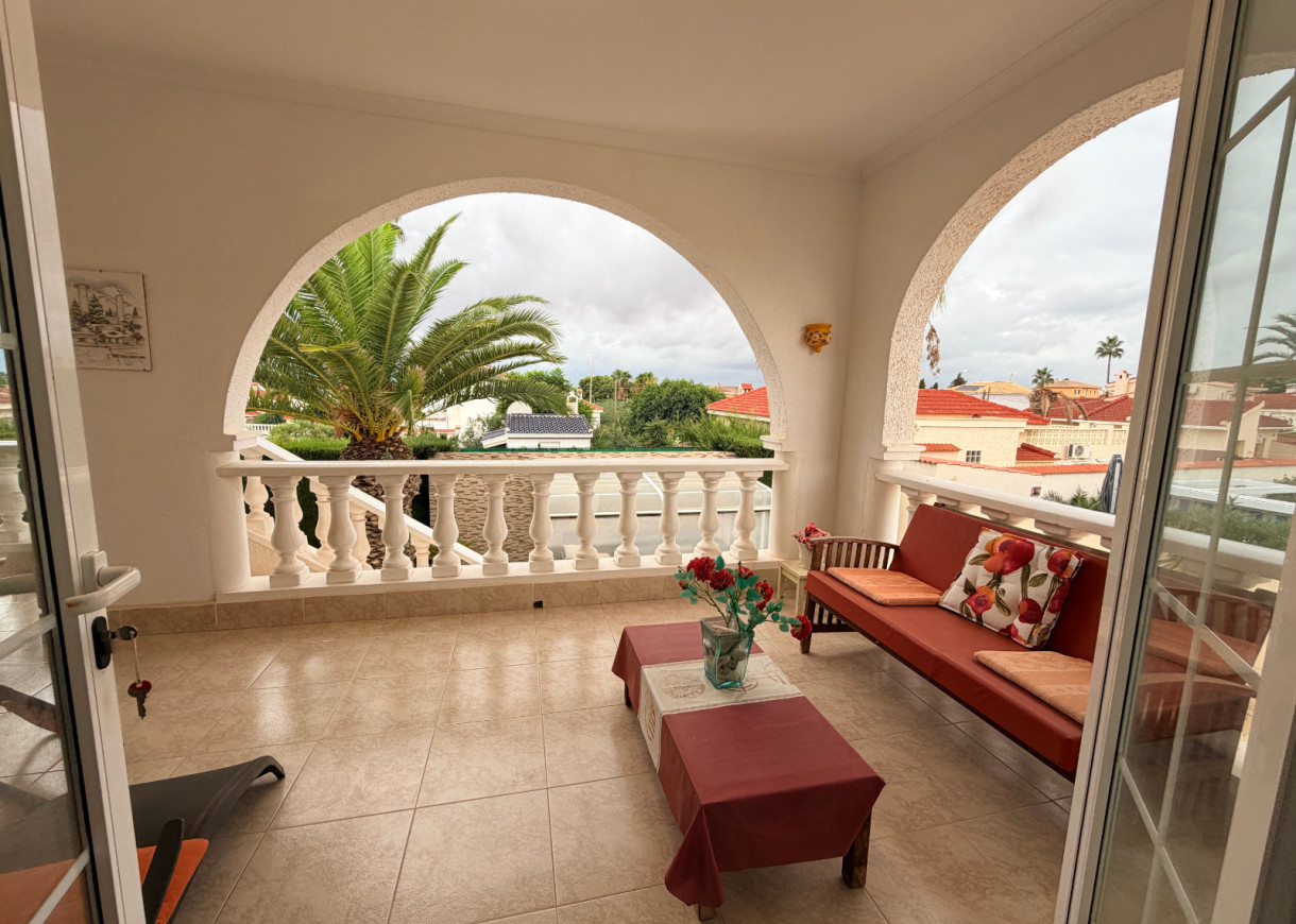 Venta - Chalet - Ciudad Quesada