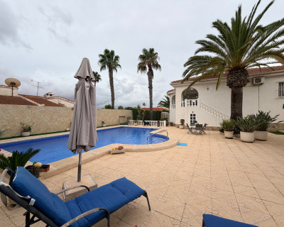 Venta - Chalet - Ciudad Quesada