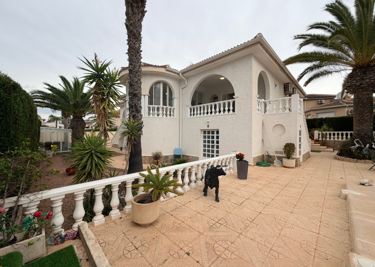 Venta - Chalet - Ciudad Quesada