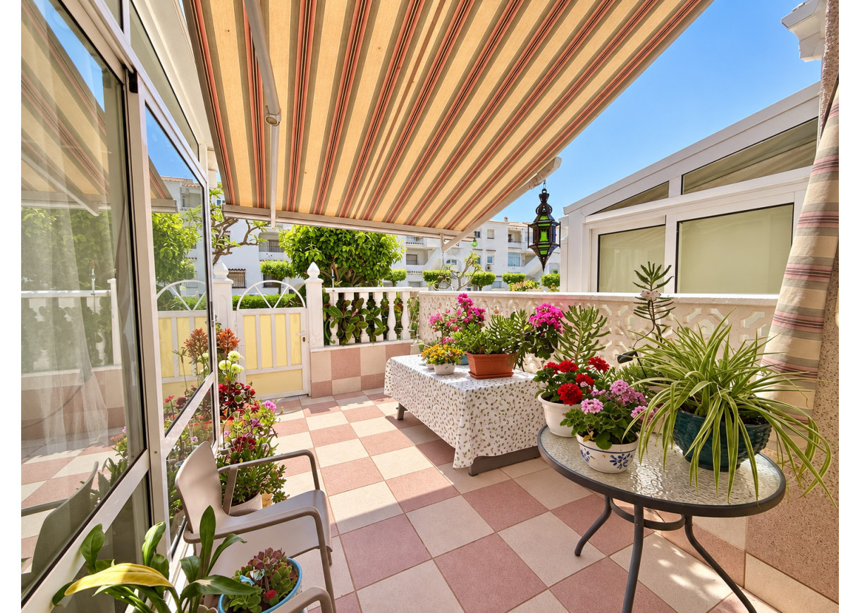 Resale - Townhouse - Torrevieja - El Acequión - Los Náufragos