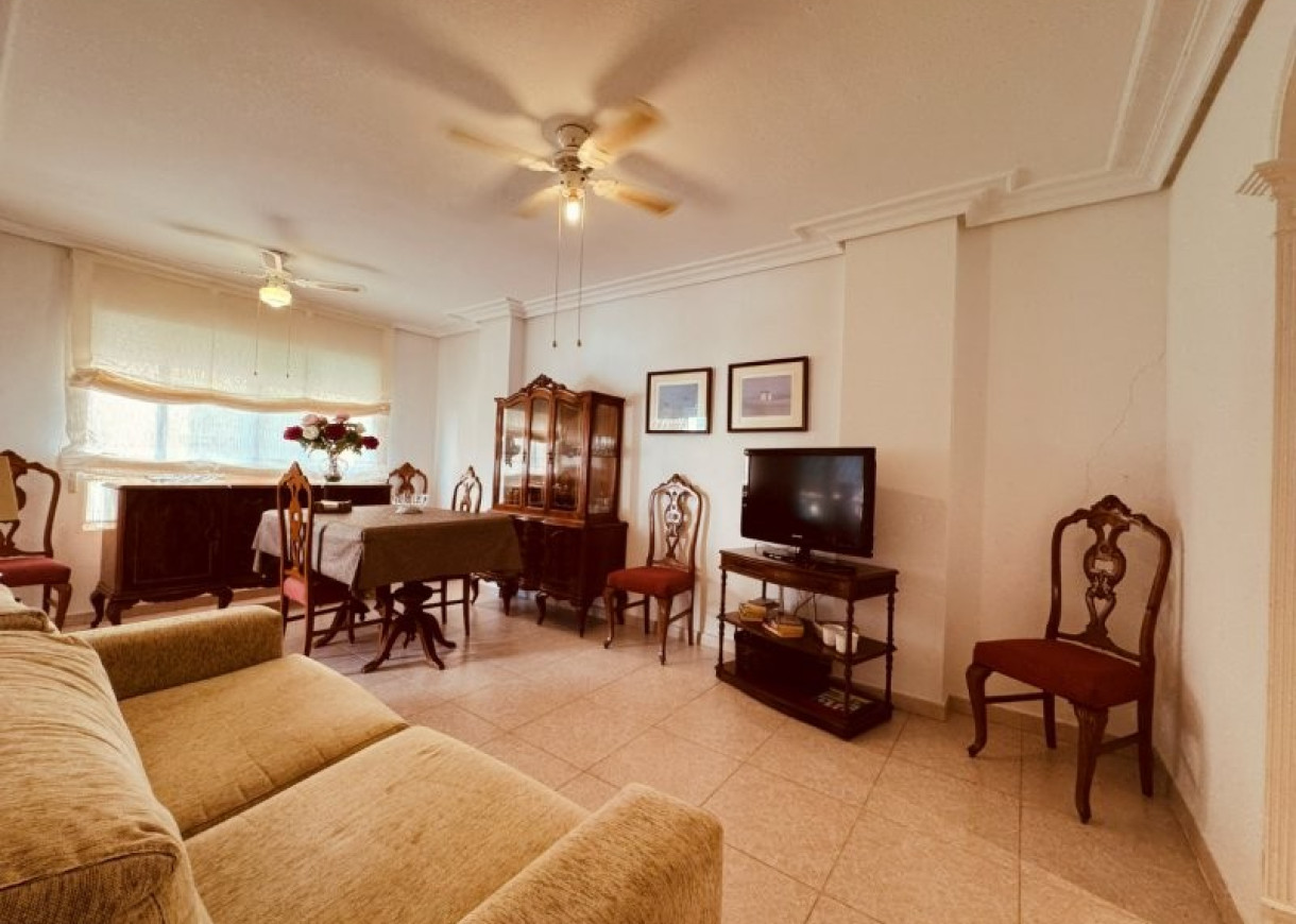 Resale - Apartment - La Mata