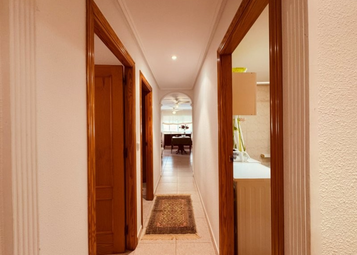 Resale - Apartment - La Mata
