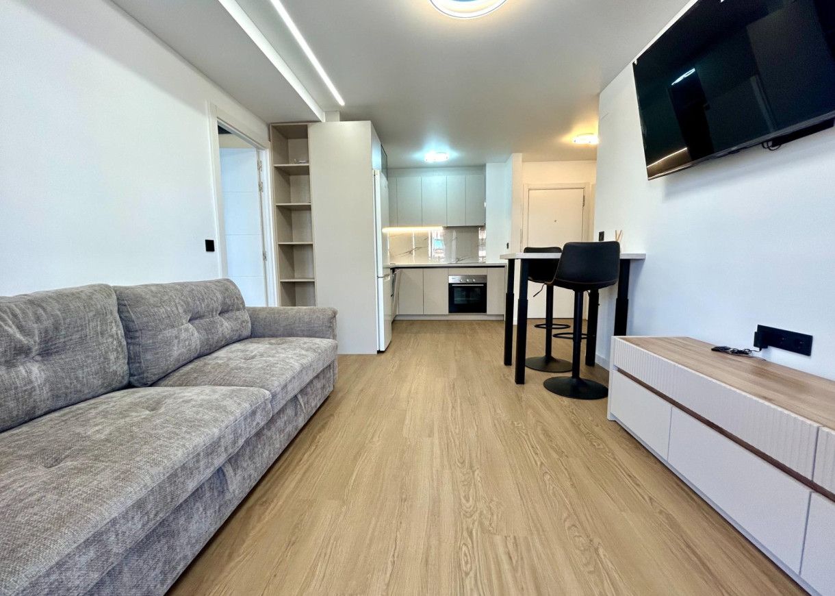 Resale - Apartment - Torrevieja - Punta prima