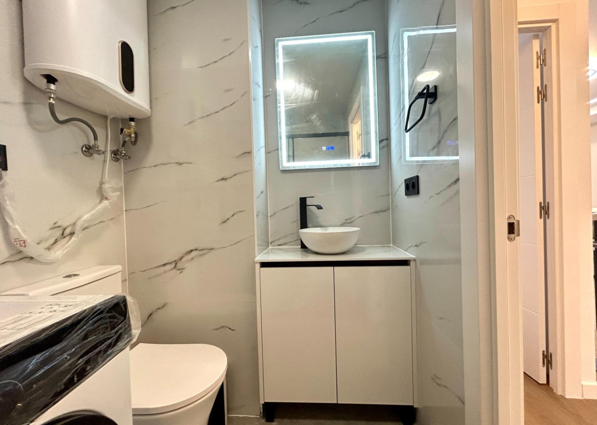 Resale - Apartment - Torrevieja - Punta prima