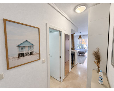 Resale - Studio apartment - Torrevieja - Playa de los Locos