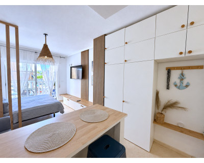 Resale - Studio apartment - Torrevieja - Playa de los Locos
