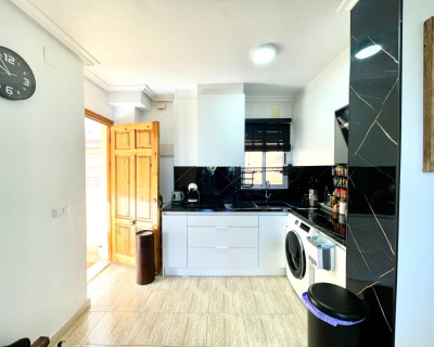 Venta - Apartment - Flat - La Siesta