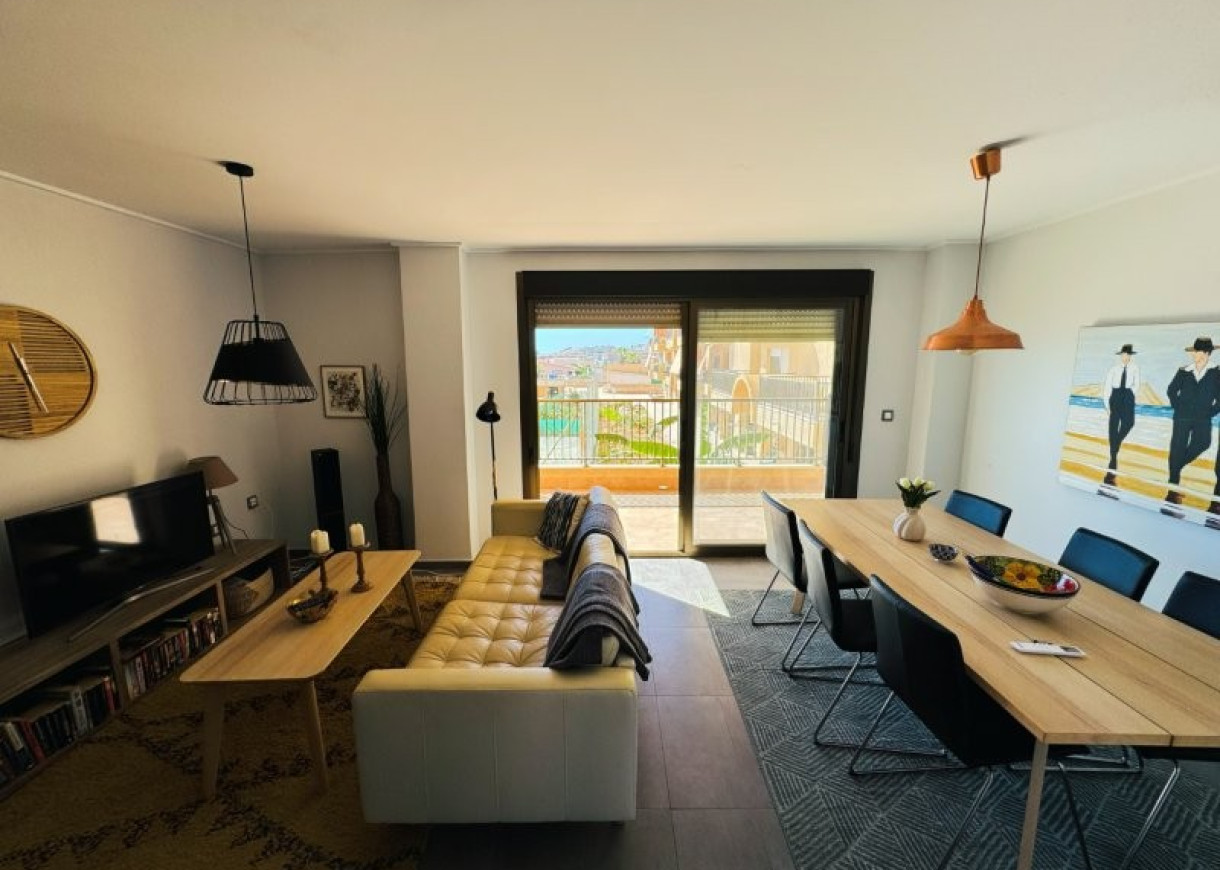 Resale - Apartment - La Mata - Los Europeos