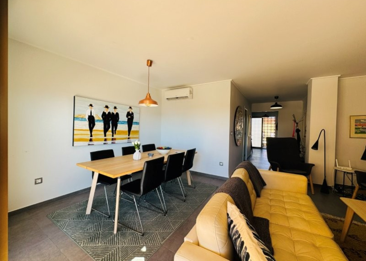 Resale - Apartment - La Mata - Los Europeos