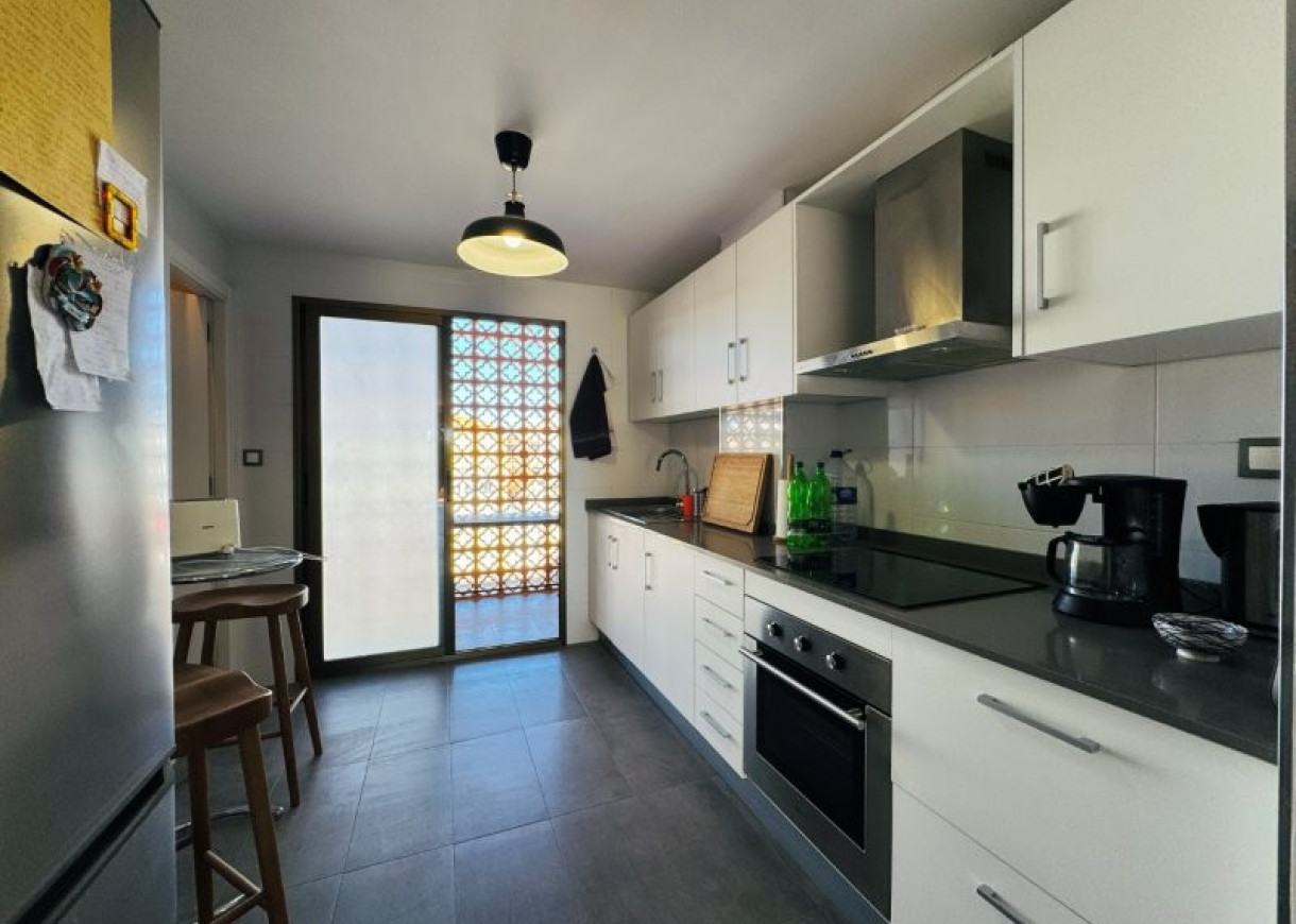 Resale - Apartment - La Mata - Los Europeos