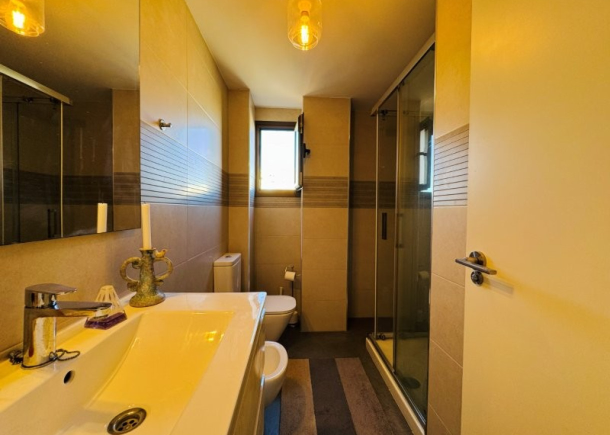 Resale - Apartment - La Mata - Los Europeos