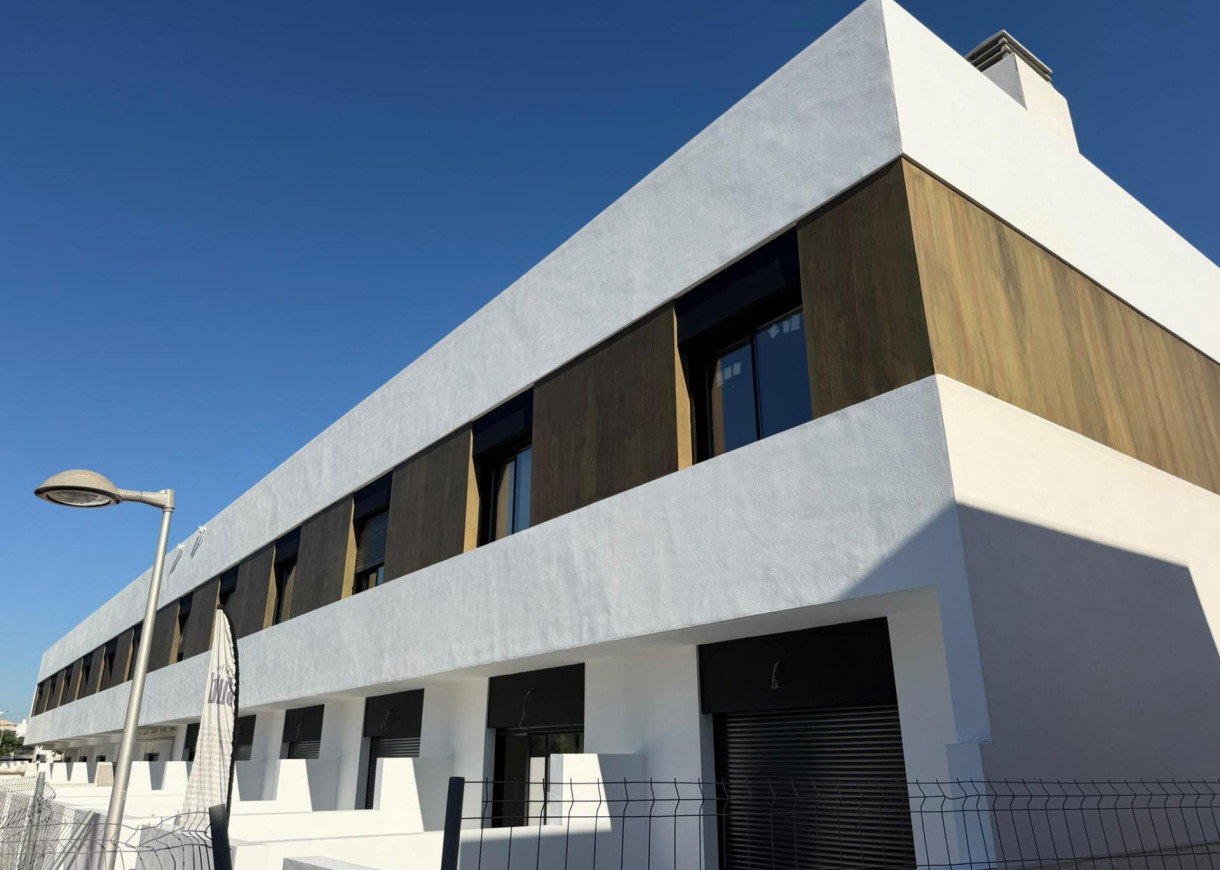 New Build - Stadshus - Pilar de la Horadada - pueblo