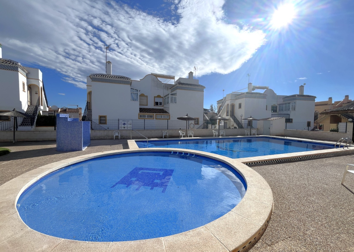 Resale - Apartment - Torrevieja - Torreblanca