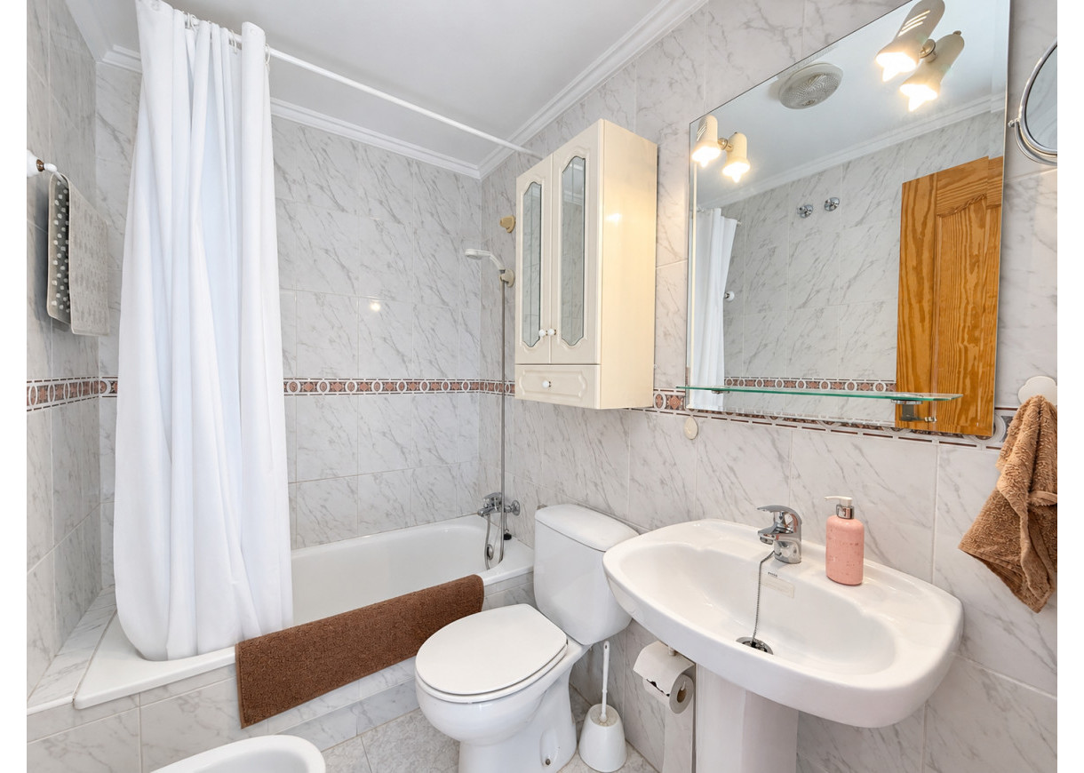 Resale - Apartment - Torrevieja - Torreblanca