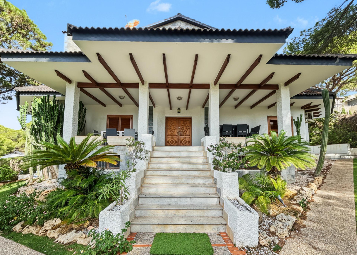 Resale - Villa - Orihuela Costa - Campoamor
