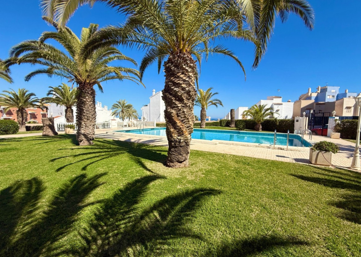 Resale - Lägenhet - Torrevieja - Torreblanca