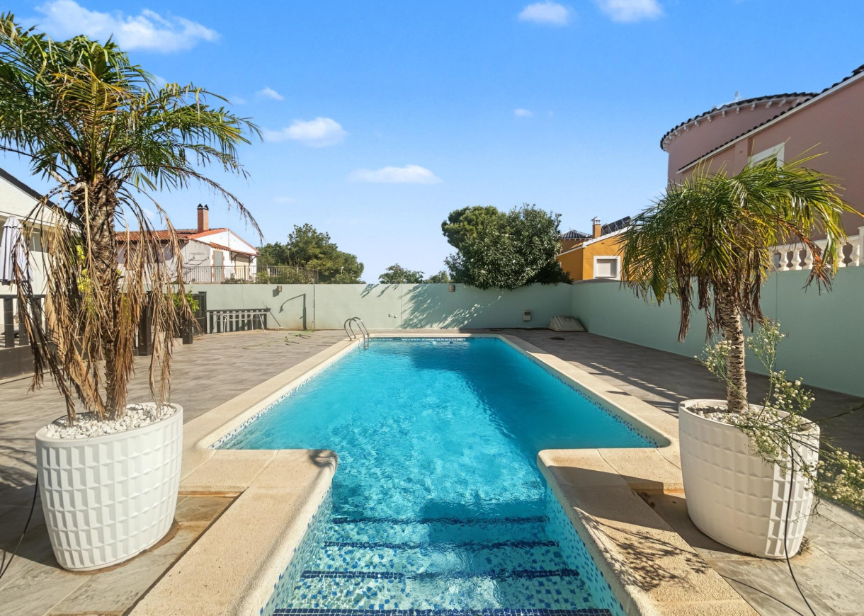 Resale - Villa - Pilar de la Horadada - Pinar de Campoverde