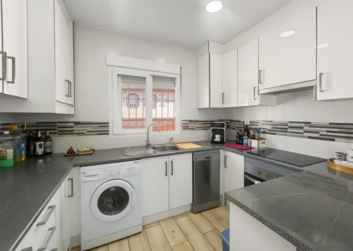 Resale - Villa - Pilar de la Horadada - Pinar de Campoverde