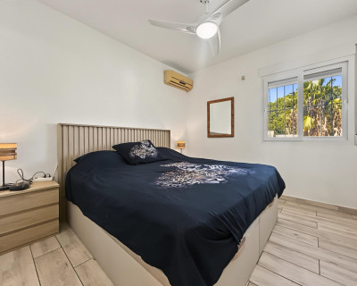 Resale - Villa - Pilar de la Horadada - Pinar de Campoverde