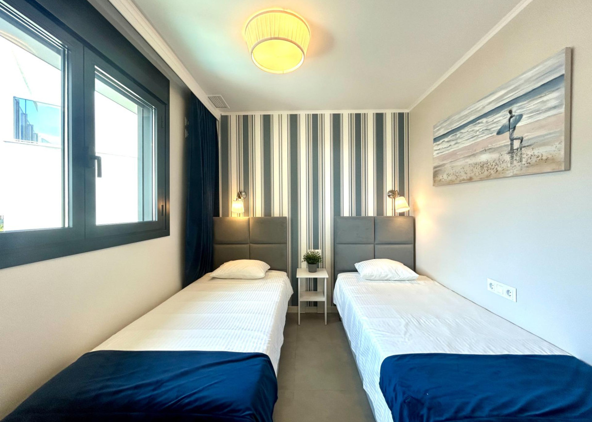 Resale - Lägenhet - Dehesa de campoamor - Campoamor