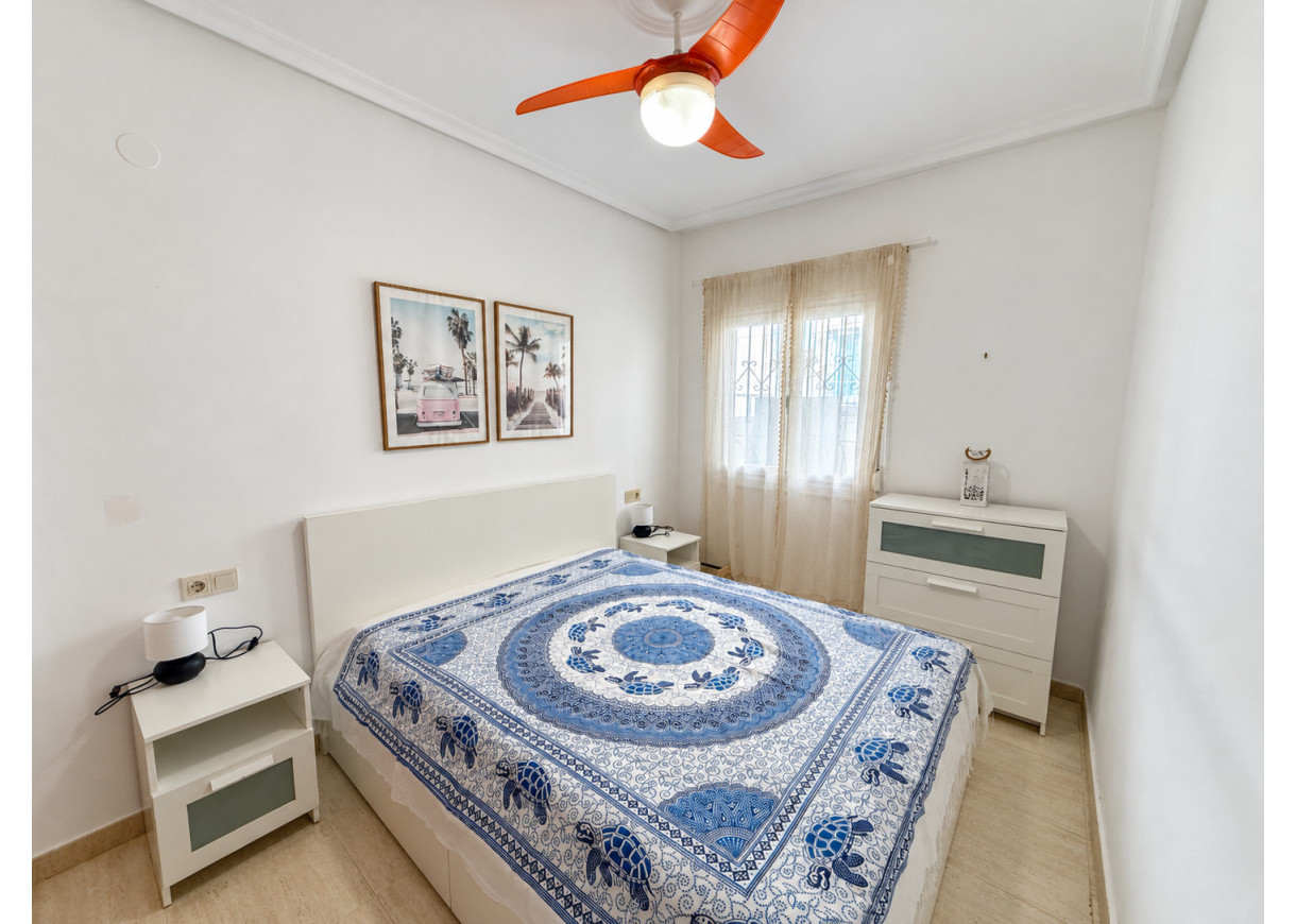 Long time Rental - Lägenhet - Torrevieja - Aguas Nuevas