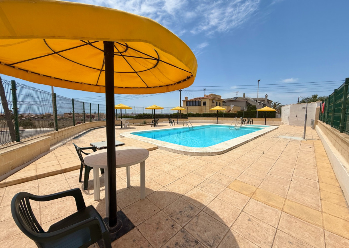 Resale - Lägenhet - Torrevieja - Torreblanca