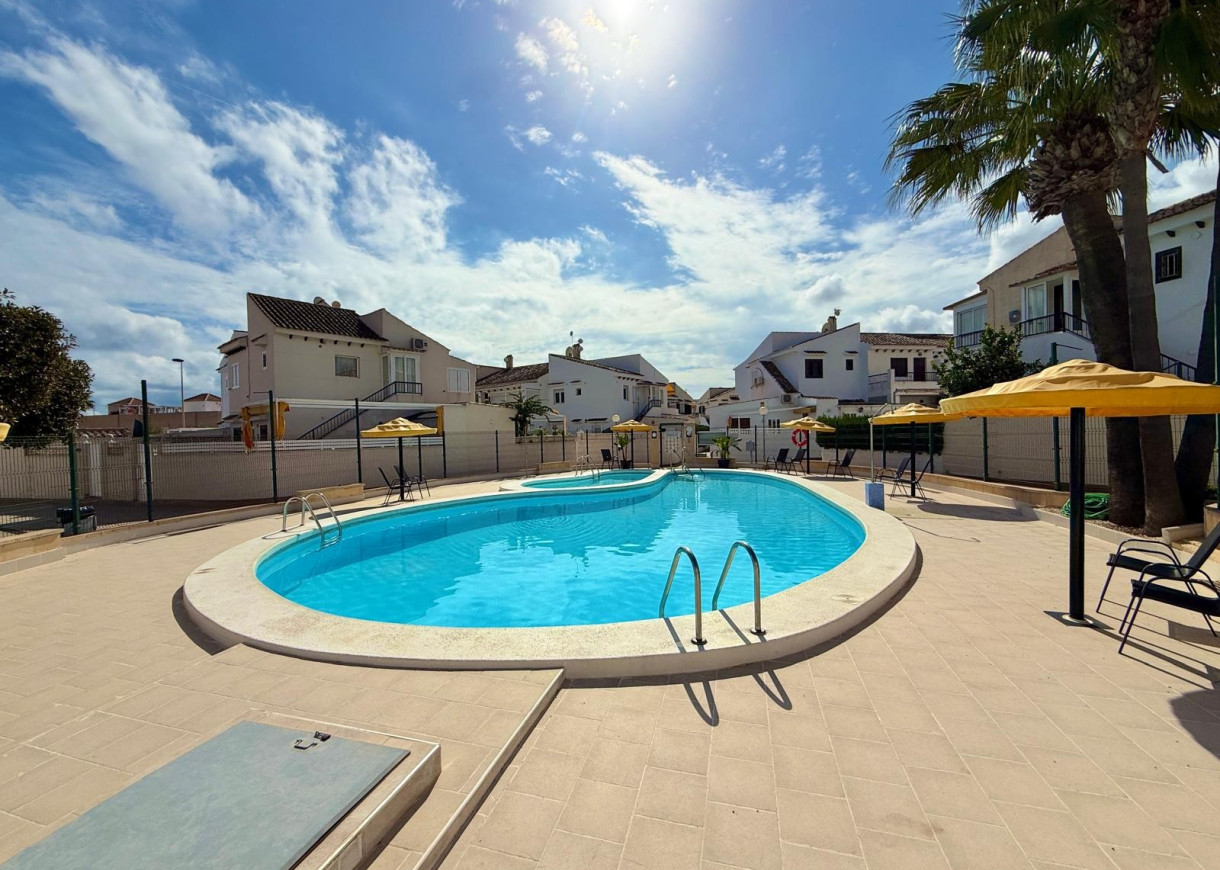 Resale - Lägenhet - Torrevieja - Torreblanca