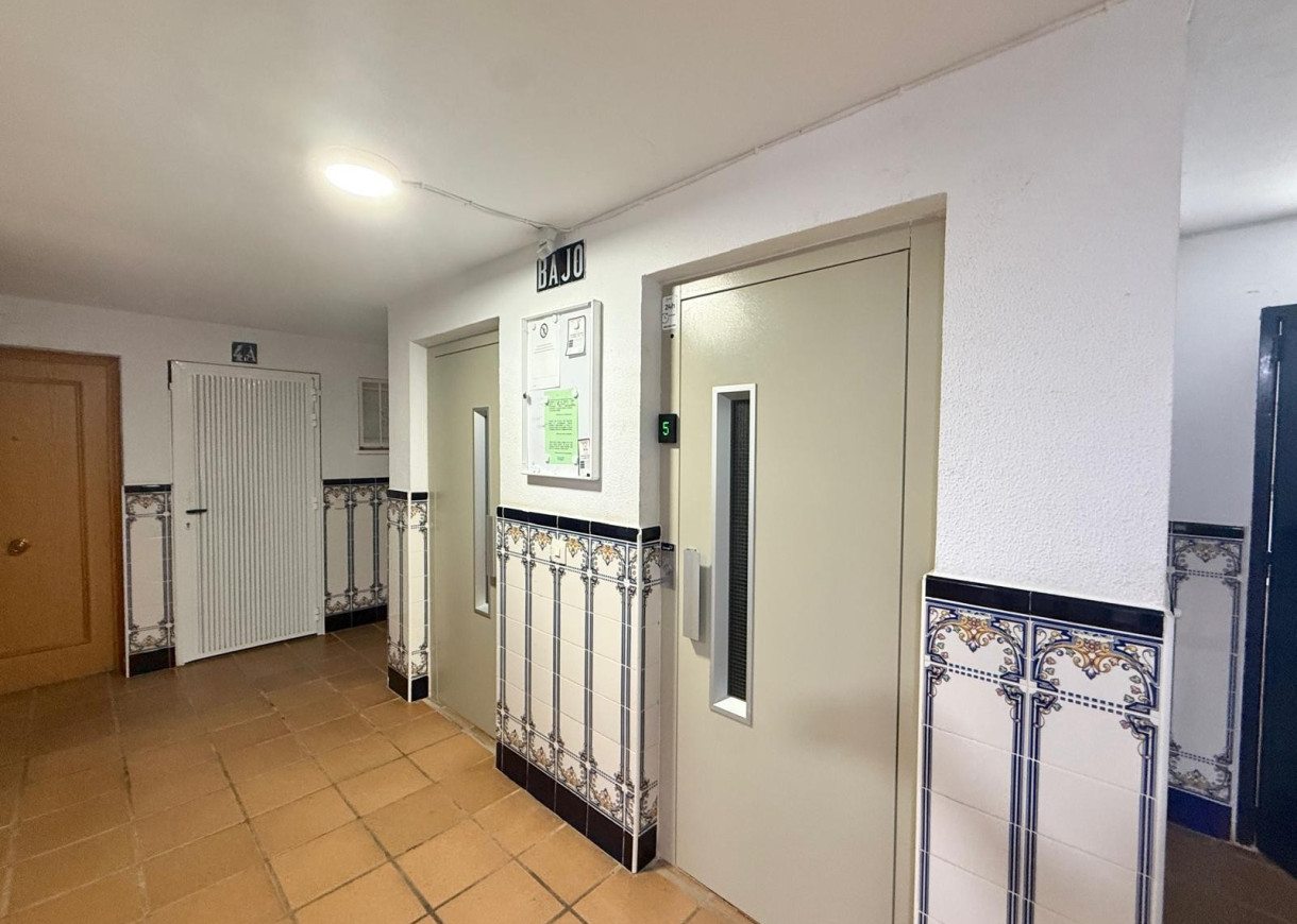 Resale - Lägenhet - Torrevieja - Torreblanca