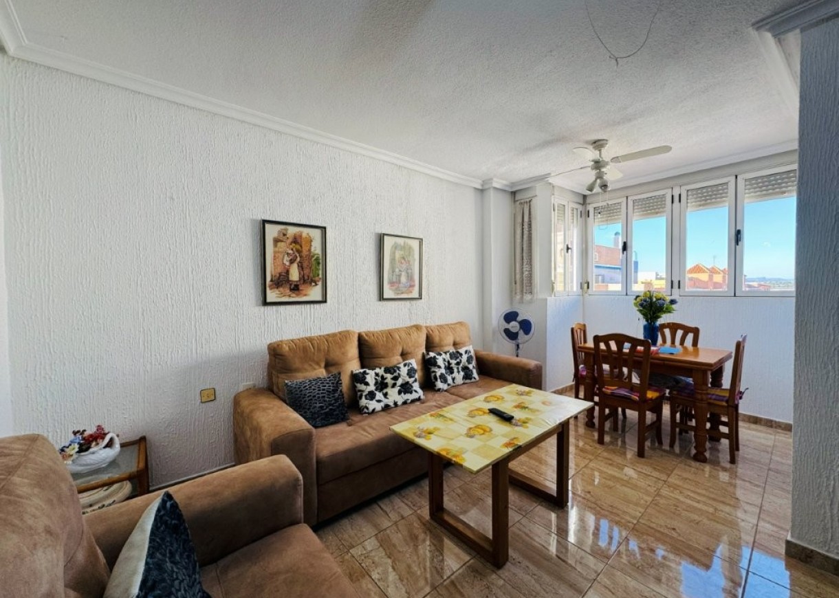 Resale - Apartment - La Mata