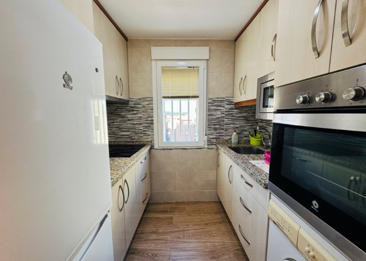 Resale - Apartment - La Mata