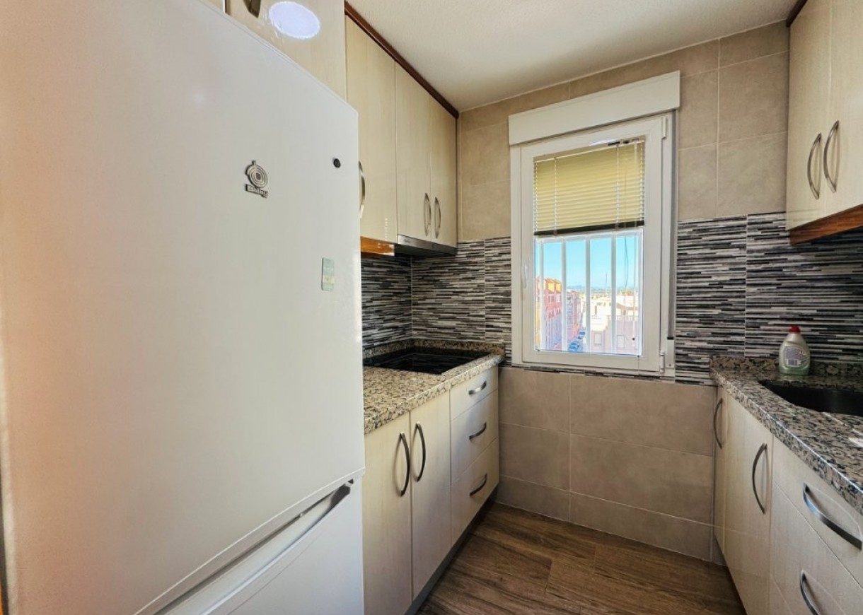 Resale - Apartment - La Mata