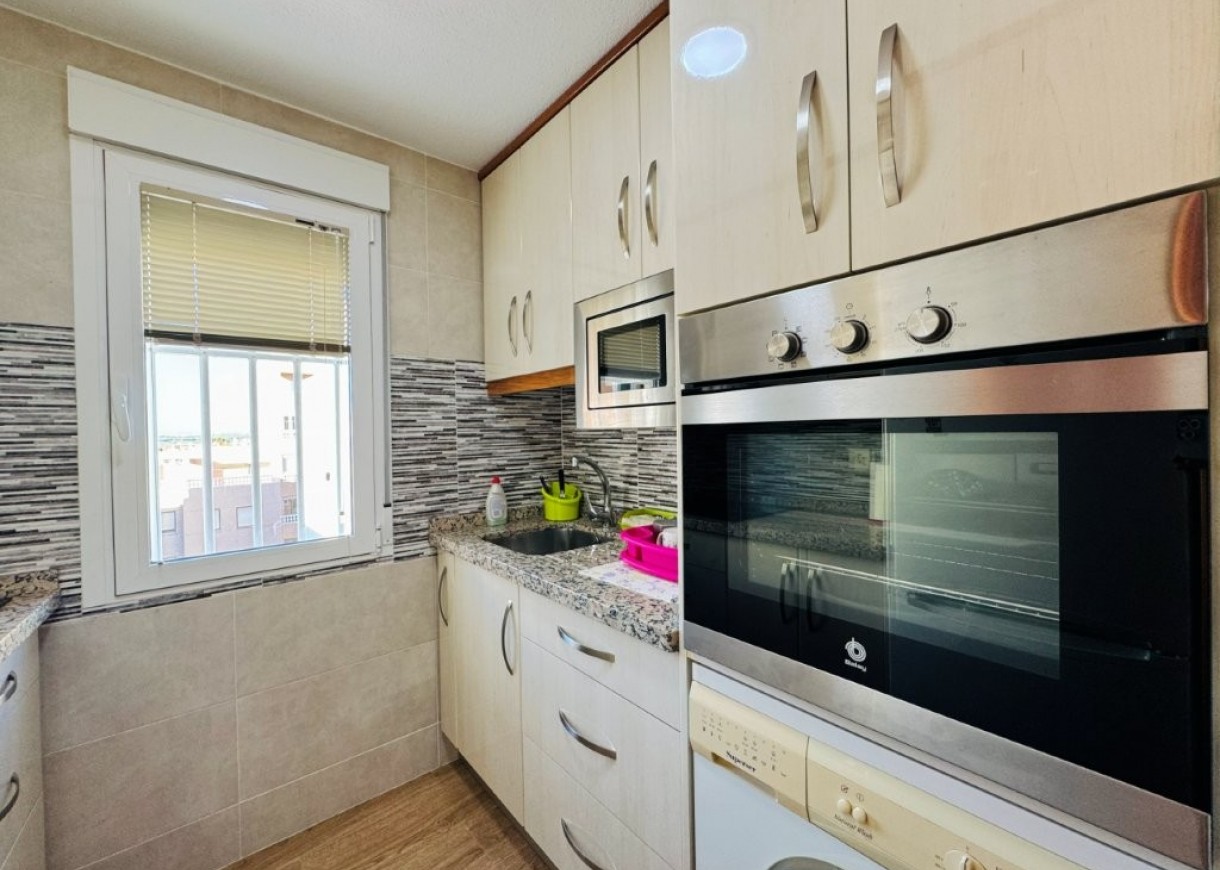 Resale - Apartment - La Mata