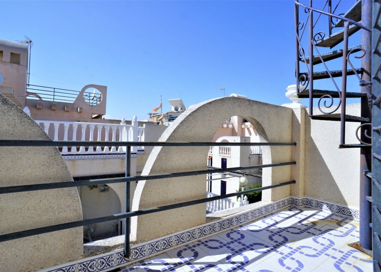 Alquiler a largo plazo - Apartamento - Torrevieja - Torrelamata - La Mata