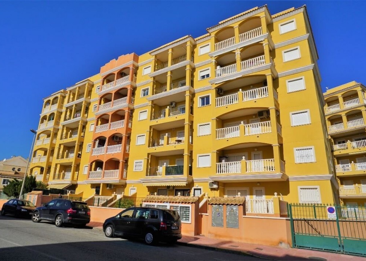 Alquiler a largo plazo - Apartamento - Torrevieja - Torreblanca