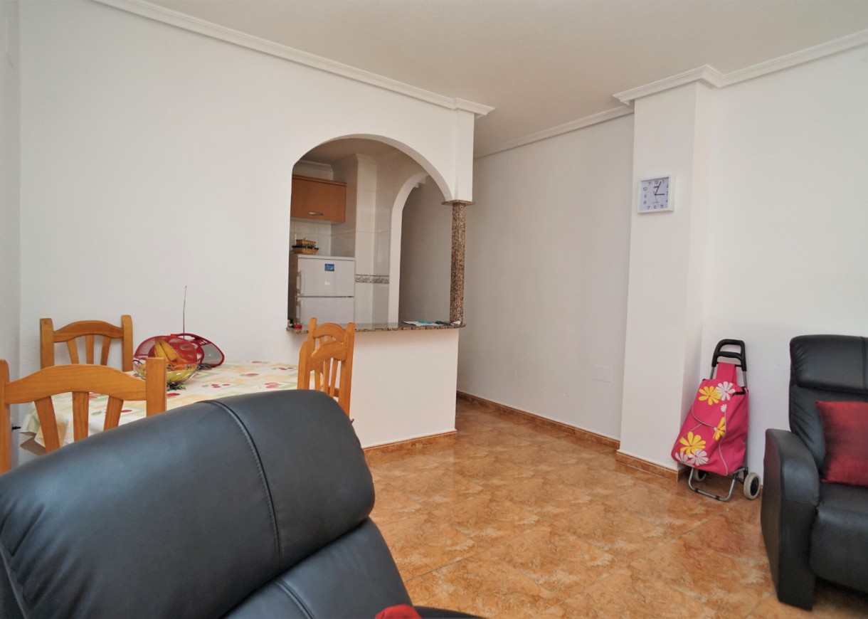 Alquiler a largo plazo - Apartamento - Torrevieja - Centro