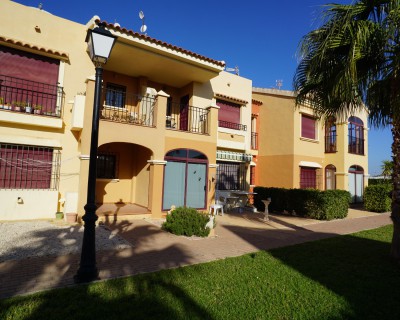 Alquiler a largo plazo - Apartamento - Torrevieja - Torretas