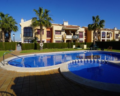 Alquiler a largo plazo - Apartamento - Torrevieja - Torretas